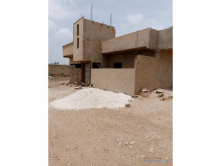 Maison de 200 mètres carrés à vendre à Mbour Sénégal