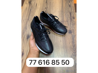 Chaussures originale disponible 18mill 77 616 85 50