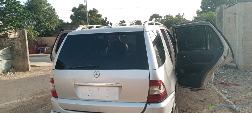 vente-de-vehicule-mercedes-ml-400-big-3