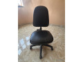 chaise-de-bureau-ajustable-noire-small-0