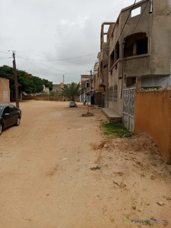 terrain-de-300-metres-carres-a-vendre-a-grand-mbour-senegal-big-1