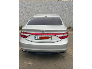 Hyundai Grandeur HG300