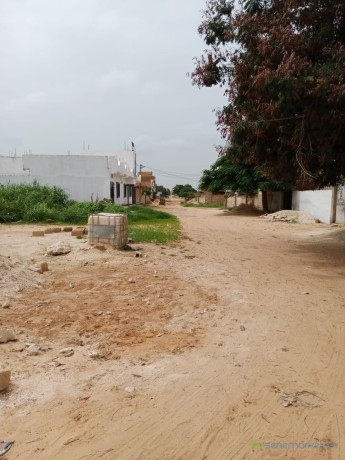 terrain-de-500-metres-carres-a-vendre-a-mbour-senegal-big-1