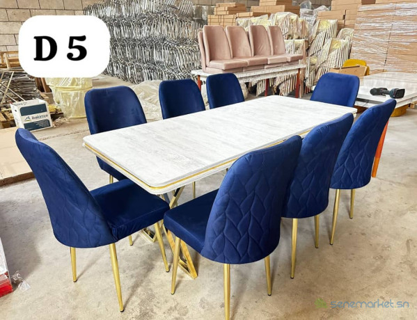 tables-a-manger-6-et-8-places-k4-big-1