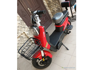 SCOOTER ELECTRIQUE SUPER POWER