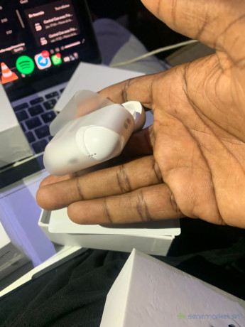 vente-flash-airpods-pro-2eme-generation-big-3