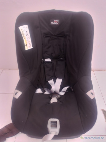 siege-auto-de-la-marque-britax-romer-a-vendre-big-0