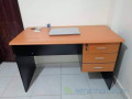 table-de-bureau-simple-et-avec-retour-small-0