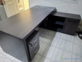 tables-de-bureaux-small-3