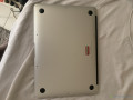 macbook-air-dual-core-i5-16-ghz-8gb-250gb-small-2