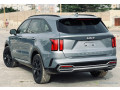 kia-sorento-limited-2023-small-4