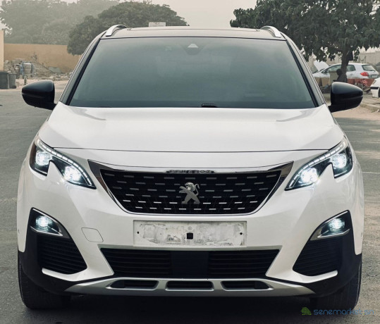 peugeot-3008-gt-line-2018-big-1