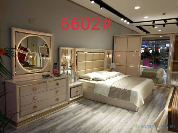 chambre-a-coucher-grands-modeles-big-1